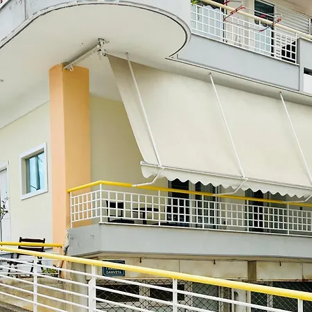 Apartment Ithaca: με αυτόνομη είσοδο. Thessaloniki